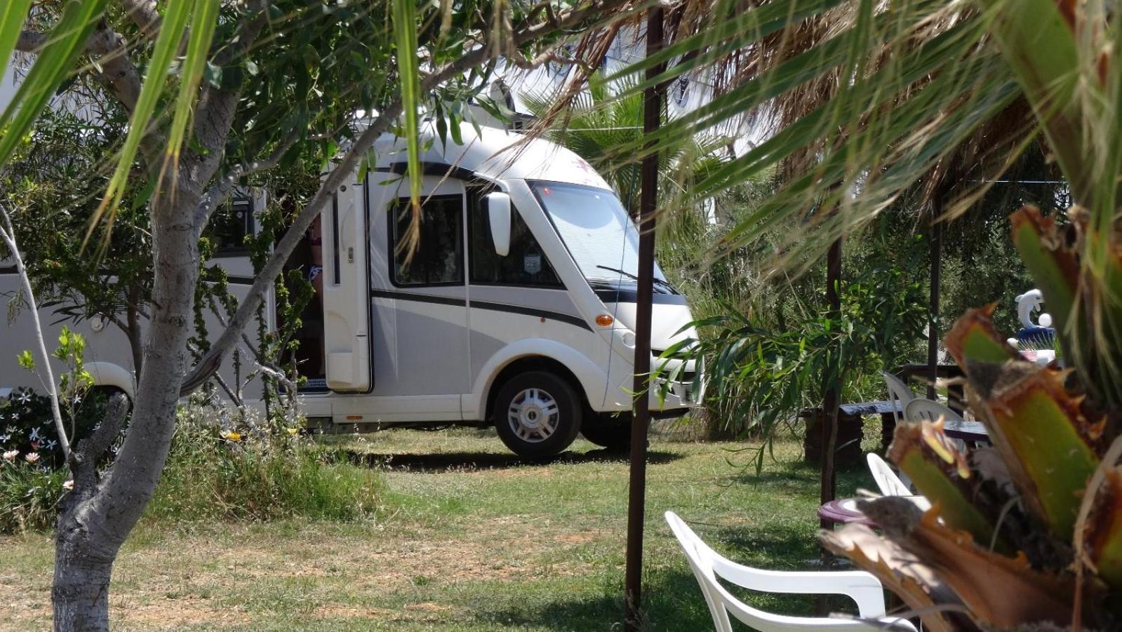 Mavi Cennet Camping Caravan Hotel คิซิลอท ภายนอก รูปภาพ